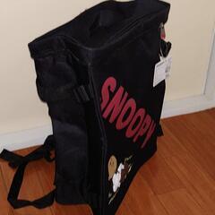 スヌーピー プレミアムストラップ付スクエアリュック 黒(未使用品)の画像