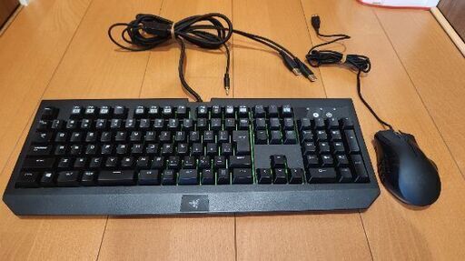 Razer BLACK WIDOW ULTIMATE 2016 EDITION　NAGA MMOG　メカニカルゲーミングキーボードとマウスのセット