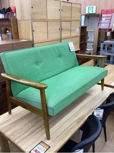 KB-47【新入荷　リサイクル品】カリモク60 Kチェア　2シーター　タープグリーン