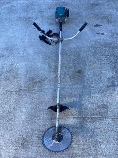 マキタ　MEM264 刈払機　草刈機