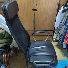 オフィスチェアーの画像