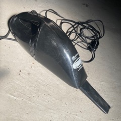 カークリーナー　吸塵　掃除機　12ボルト シガーソケット　車　車内清掃　スキマノズル　ダイソン　中古品　メルテックの画像