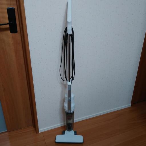 2020年製サイクロンスティック掃除機