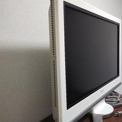 【電源投入不可】SHARP LC-32D10 32型 リモコン無し 2007年製の画像