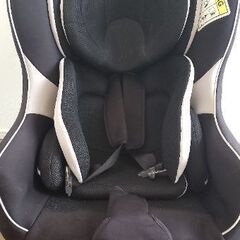 【受渡決定済】【ピジョン】チャイルドシート　新生児から使用可　S...