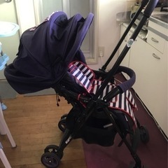 combi ベビーカー500円の画像