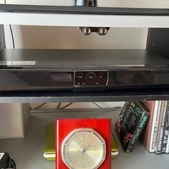 【取引済】42型テレビ、Blu-rayテレビ台3点セットの画像