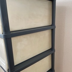 キャスター付き4段収納ボックスの画像