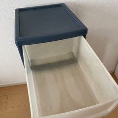 キャスター付き4段収納ボックスの画像