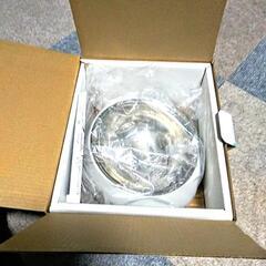 電池式　ペットの餌入れ　新品の画像