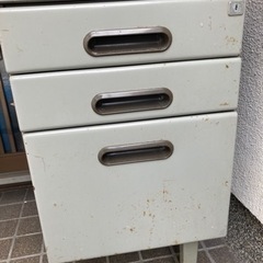 オフィスデスク　2台　昭和　レトロの画像