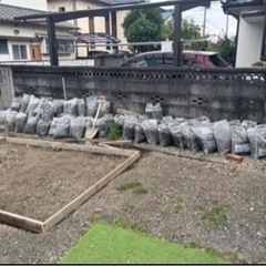 土と砂利
