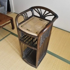 古道具　飾り棚　花台(ラタン×大理石)