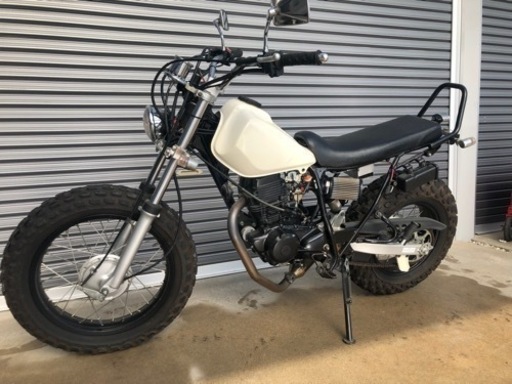 ヤマハ　YAMAHA TW200