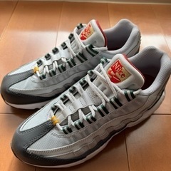 nike dm0011-002 25.5cm の画像