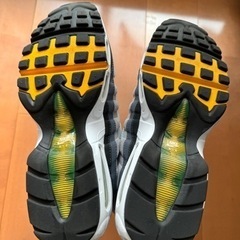 nike dm0011-002 25.5cm の画像