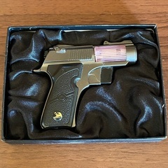 【未使用】ライト付きピストルライター　※箱つき