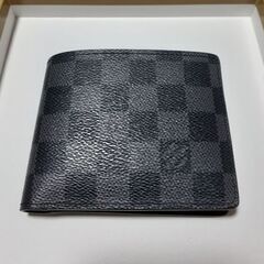 ルイヴィトン財布　使用2か月のみ