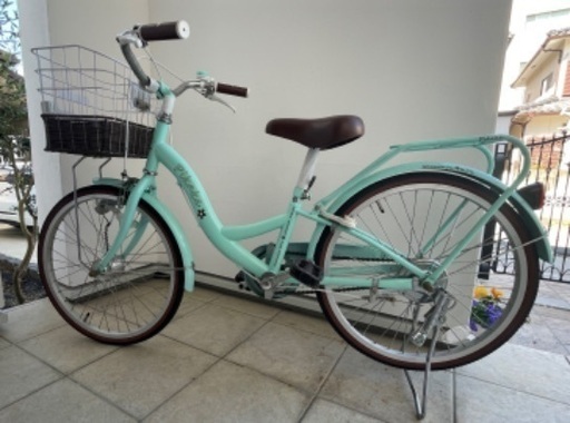 小学生　女の子　自転車22インチ
