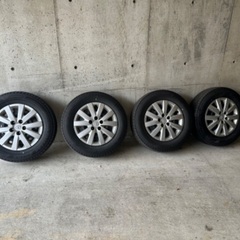 決まりました【美品】札幌 直接引取歓迎 走行少 タイヤ BRIDGESTONE ブリヂストン VRX3 215/65R16 98Q 2022年製 16インチ バリ溝【札TB02】