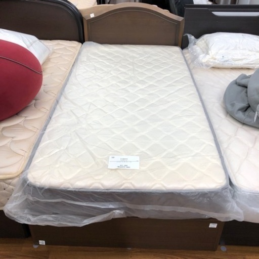 Simmons  シングルベッド　23,980円