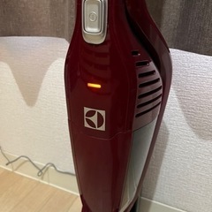【ジャンク】 掃除機 クリーナー electroluxの画像