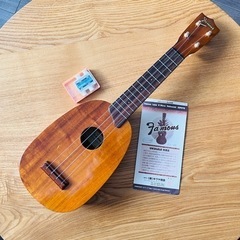 famous ウクレレ FS-4p