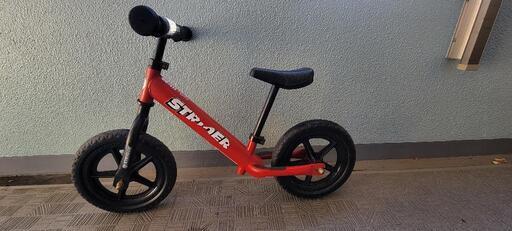 ストライダー　レッド