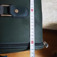 キャリーケース・スーツケース　横持ち対応の画像