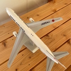 日本航空B767プラモデル完成品の画像