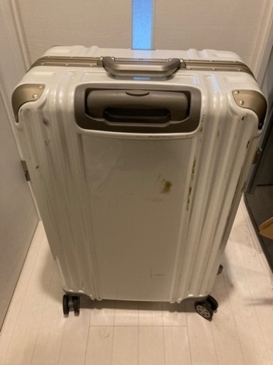 【先着順】キャリーケース70L legend walker製