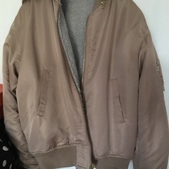 レディース　ブルゾンリバーシブルの画像