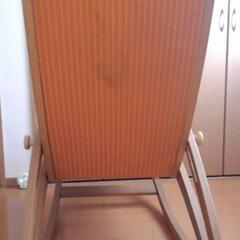 懐かしいゆりかご椅子です！ロッキングチェアー