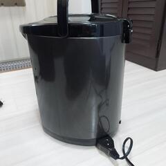 電気ポット3.2Lの画像