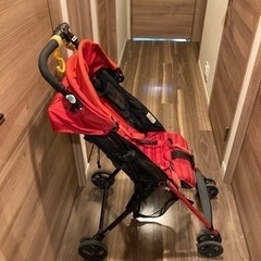 コンビF2ベビーカーの画像