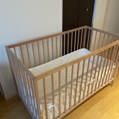 IKEA ベビーベッドの画像