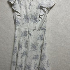ミッシュマッシュ花柄ワンピースの画像