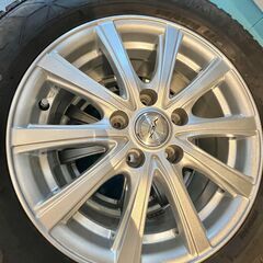 ホイール付きスタッドレスタイヤ4本セット　215/60R16の画像