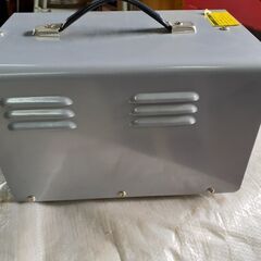 ☆彡高性能変圧器・IKURA TOOLS!!!育良精機製!!!ポータブルトランス!!!現場材料・電動工具・DIY・電気工事・の画像
