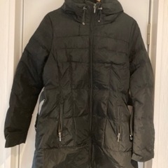 ZARA 長め　レディースダウンコートの画像