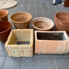 素焼き、テラコッタ、陶器植木鉢6個&レンガ仕切り