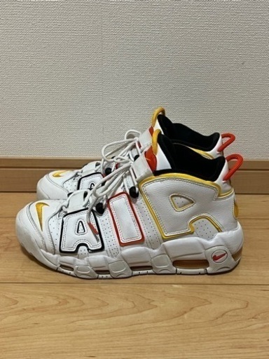 ナイキ　モアアップテンポ　レイガンズ