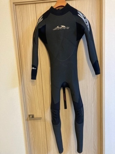 セミドライスーツ　SHARK メンズMB 中古　ウェットスーツ