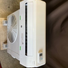 佐賀中古エアコン2021年2.2KW税込取付込158番