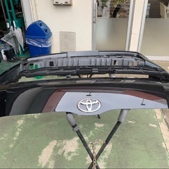 新車外し】TOYOTA 200系ハイエース6型ワイド 純正ボンネット