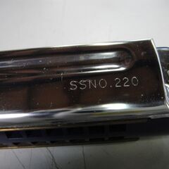 セール中につき、通常特価1,628円より20%引きの1,302円!　【⑩】YAMAHA　ヤマハ　ハーモニカ　SSNO.22　ケース付きの画像