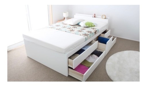 洗濯機と収納ベッド