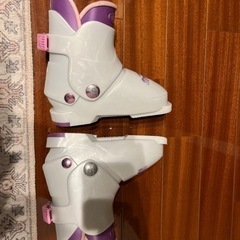 子供用スキーブーツ19-20センチの画像