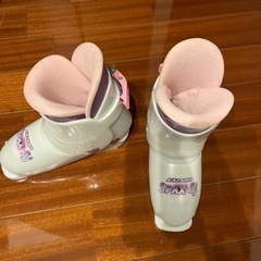 子供用スキーブーツ19-20センチの画像