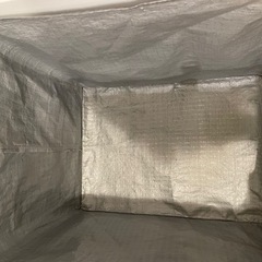 シンプルな猫用トイレの画像